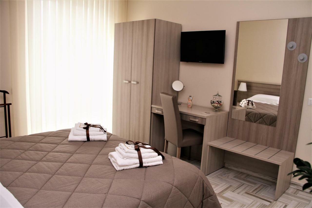 Casa Vacanze Civico 32 Монтескалиозо Екстериор снимка